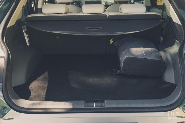 Interieur_hyundai-ioniq-5-htrac-306ch-essai_17